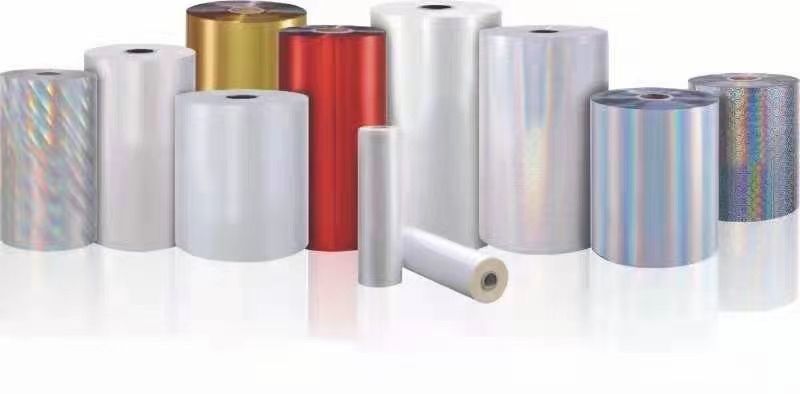 Revoluție în industria tipografică cu tehnologia filmului de laminare termică