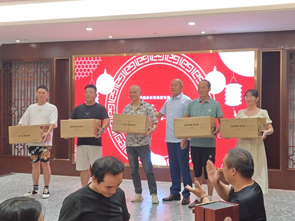Fujian Taian Lamination Film Co.,Ltd. Banchetul reuniunii Festivalului de la mijlocul toamnei, o nouă călătorie.